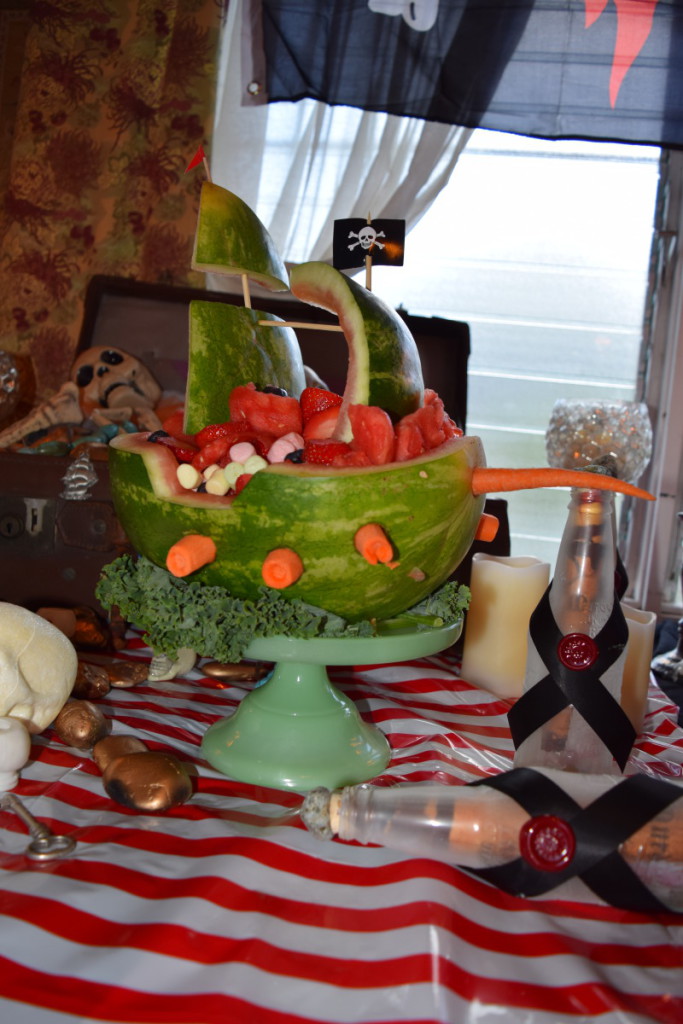 Pirate-Kids-Party-Fruit-Pirate-Ship-Kids-Birthday-Parties